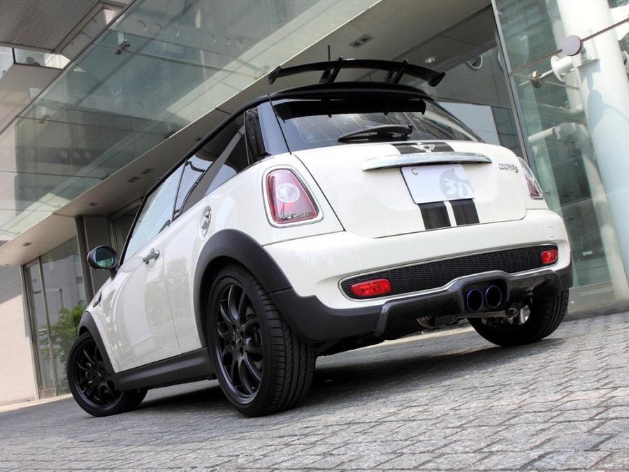  Mini Cooper S by 3D Design 2010 года  (фото 2 из 4)